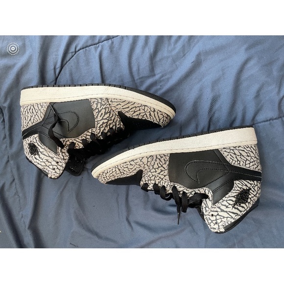 Nike air Jordan 1 Retro “black elephant print” sz7 youth - Picture 2 of 5